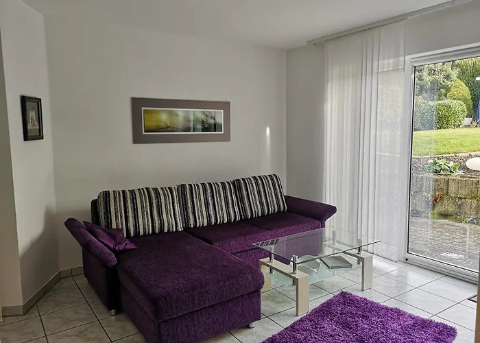 Ferienwohnung Am Park - Vulkanferien