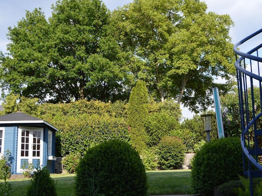 Am Park - Vulkanferien Apartment *